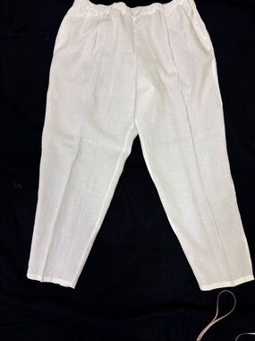 Eileen Fisher White Straight Leg Linen Pants